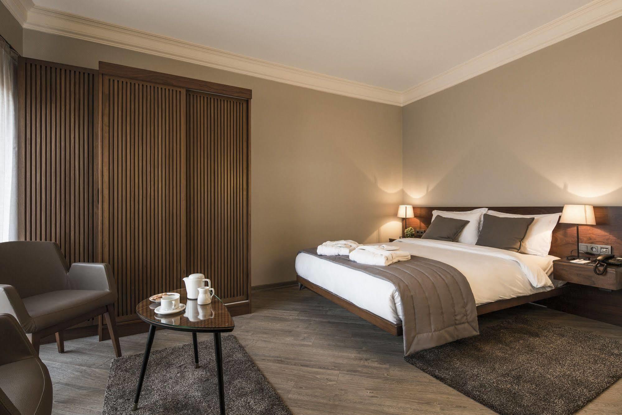 Taxim Suites Residences Истанбул Екстериор снимка